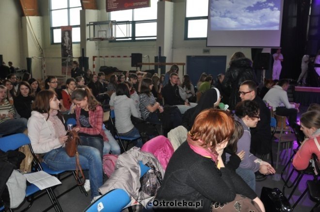 Rozpoczęły się Światowe Dni Młodzieży dieciezji Łomżyńskiej [31.III.2012] - zdjęcie #2 - eOstroleka.pl