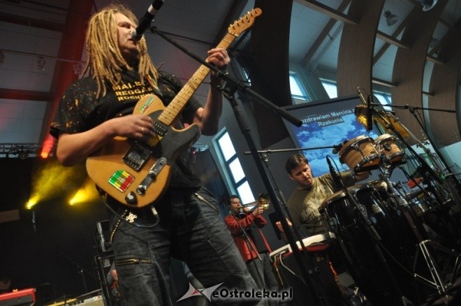 Światowe Dni Młodzieży: Koncert Maleo Reggae Rockers [31.III.2012] - zdjęcie #14 - eOstroleka.pl