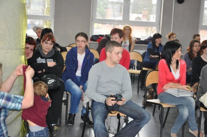I Szkolny Konkurs Makijażu Cztery pory roku w ZSZ 2 [31.III.2012] - zdjęcie #26 - eOstroleka.pl