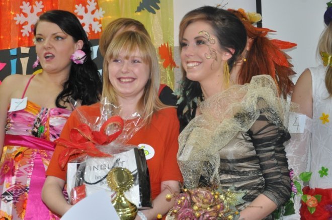 I Szkolny Konkurs Makijażu Cztery pory roku w ZSZ 2 [31.III.2012] - zdjęcie #47 - eOstroleka.pl