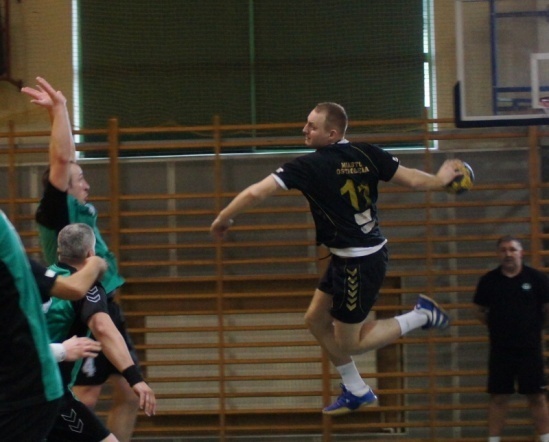 Trójka Ostrołęka - Włókniarz Konstantynów Łódzki 34:18 [1.04.2012] - zdjęcie #25 - eOstroleka.pl