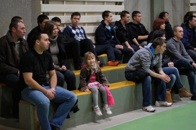 Trójka Ostrołęka - Włókniarz Konstantynów Łódzki 34:18 [1.04.2012] - zdjęcie #15 - eOstroleka.pl
