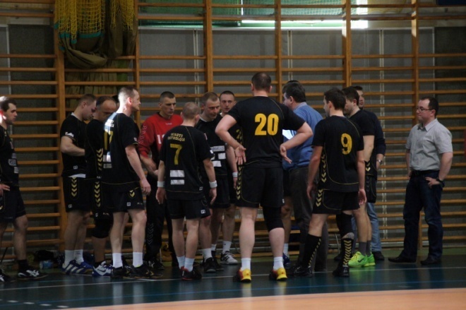 Trójka Ostrołęka - Włókniarz Konstantynów Łódzki 34:18 [1.04.2012] - zdjęcie #4 - eOstroleka.pl