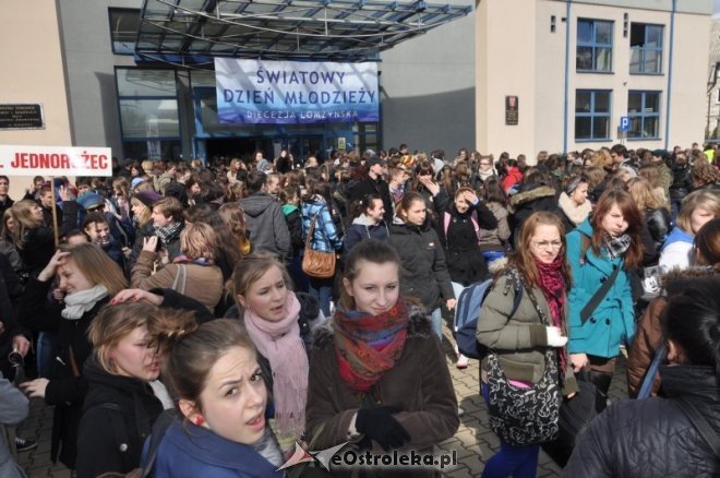 Zakończyły się Światowe Dni Młodzieży w Ostrołęce [1.IV.2012] - zdjęcie #115 - eOstroleka.pl