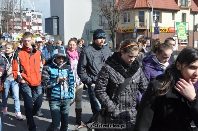 Zakończyły się Światowe Dni Młodzieży w Ostrołęce [1.IV.2012] - zdjęcie #33 - eOstroleka.pl