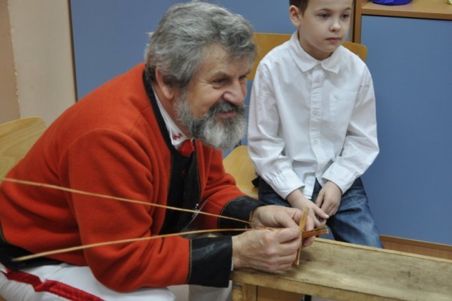 Uczli się rękodzieła w Szkole Podstawowej nr 10 [2.IV.2012] - zdjęcie #8 - eOstroleka.pl