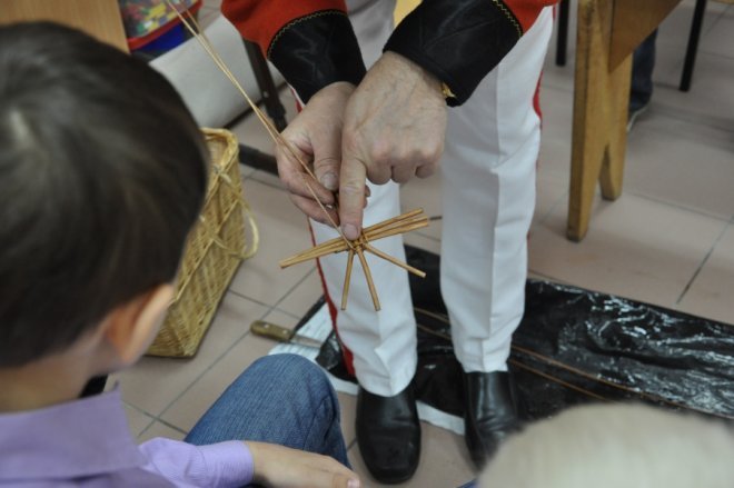 Uczli się rękodzieła w Szkole Podstawowej nr 10 [2.IV.2012] - zdjęcie #6 - eOstroleka.pl