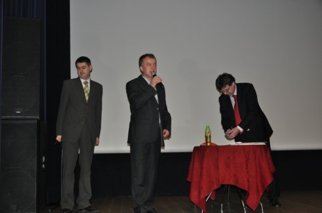 Ostrołęckie spotkanie z filmem historycznym: Młodzież obejrzała film Generał Nil [2.IV.2012] - zdjęcie #23 - eOstroleka.pl