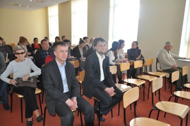 Uczyli o wolonariacie w ostrołęckim WSAP [2.IV.2012] - zdjęcie #7 - eOstroleka.pl