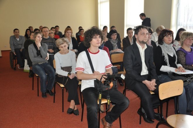 Uczyli o wolonariacie w ostrołęckim WSAP [2.IV.2012] - zdjęcie #23 - eOstroleka.pl