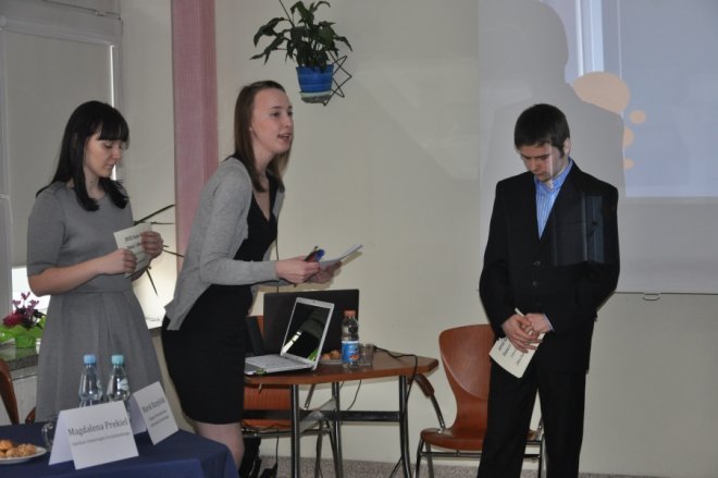 Uczniowie debatowali z samorządowcami: Poruszono trudne tematy [4.IV.2012] - zdjęcie #27 - eOstroleka.pl
