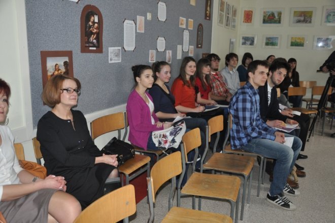 Uczniowie debatowali z samorządowcami: Poruszono trudne tematy [4.IV.2012] - zdjęcie #13 - eOstroleka.pl