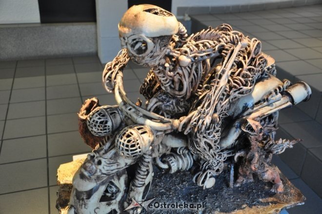 Galeria Ostrołęka: Wernisaż wystawy rzeźb Kazimierza Kalkowskiego [6.IV.2012] - zdjęcie #22 - eOstroleka.pl