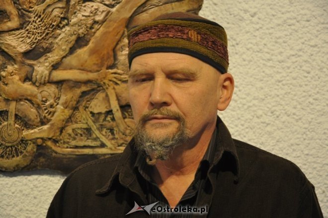Galeria Ostrołęka: Wernisaż wystawy rzeźb Kazimierza Kalkowskiego [6.IV.2012] - zdjęcie #17 - eOstroleka.pl