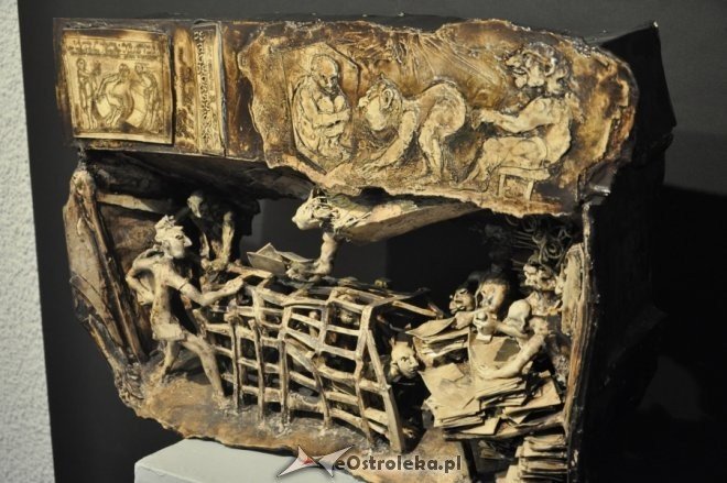 Galeria Ostrołęka: Wernisaż wystawy rzeźb Kazimierza Kalkowskiego [6.IV.2012] - zdjęcie #8 - eOstroleka.pl