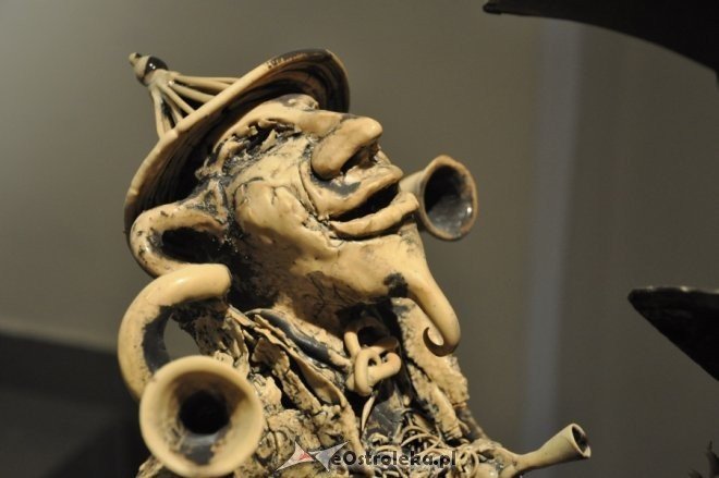 Galeria Ostrołęka: Wernisaż wystawy rzeźb Kazimierza Kalkowskiego [6.IV.2012] - zdjęcie #3 - eOstroleka.pl