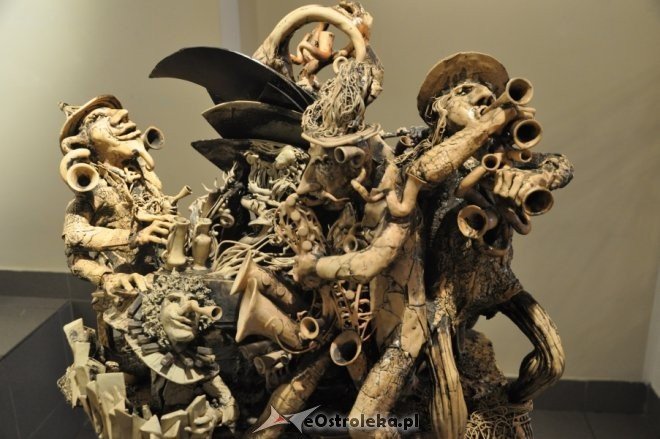 Galeria Ostrołęka: Wernisaż wystawy rzeźb Kazimierza Kalkowskiego [6.IV.2012] - zdjęcie #1 - eOstroleka.pl