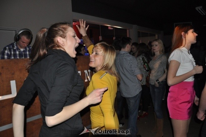 Wielkanoc w klubie U studentów [8.IV.2012] - zdjęcie #47 - eOstroleka.pl