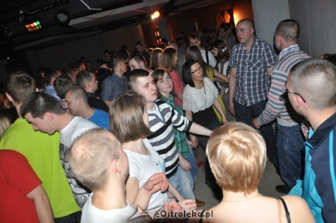 Wielkanoc w klubie U studentów [8.IV.2012] - zdjęcie #34 - eOstroleka.pl