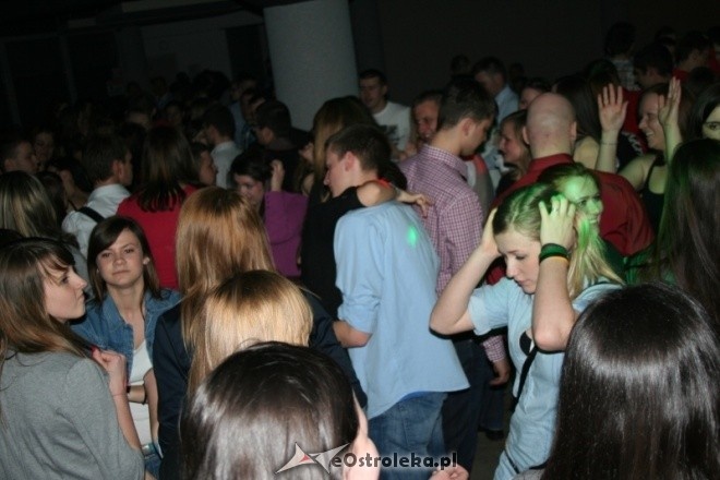 Wielkanoc w klubie U studentów [8.IV.2012] - zdjęcie #27 - eOstroleka.pl