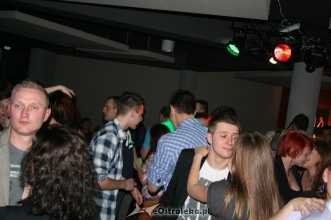 Wielkanoc w klubie U studentów [8.IV.2012] - zdjęcie #25 - eOstroleka.pl