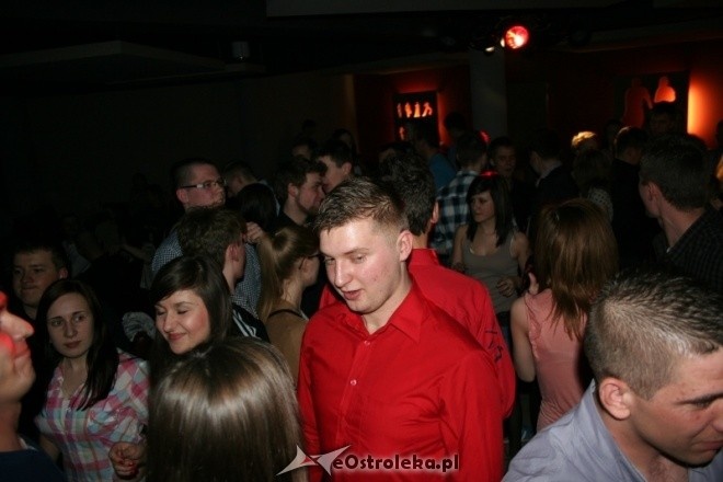 Wielkanoc w klubie U studentów [8.IV.2012] - zdjęcie #17 - eOstroleka.pl