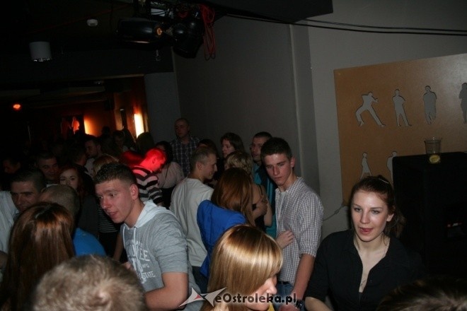 Wielkanoc w klubie U studentów [8.IV.2012] - zdjęcie #6 - eOstroleka.pl