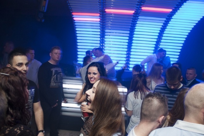 Otwarcie Xsensation Club w Myszyńcu [08.04.2012] - zdjęcie #8 - eOstroleka.pl