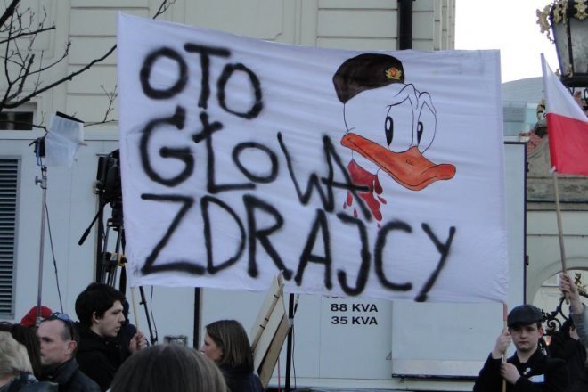 Obchody drugiej rocznicy katastrofy smoleńskiej - zdjęcie #14 - eOstroleka.pl