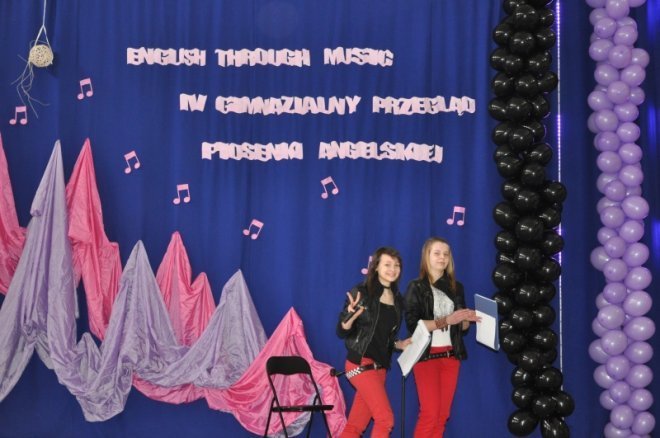 IV Gimnazjalny Przegląd Piosenki Angielskiej w Zespole Szkół nr 3 [13.IV.2012] - zdjęcie #3 - eOstroleka.pl