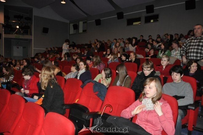 O Dywizji nastolatków w Ostrołęckim Centrum Kultury [16.IV.2012] - zdjęcie #4 - eOstroleka.pl