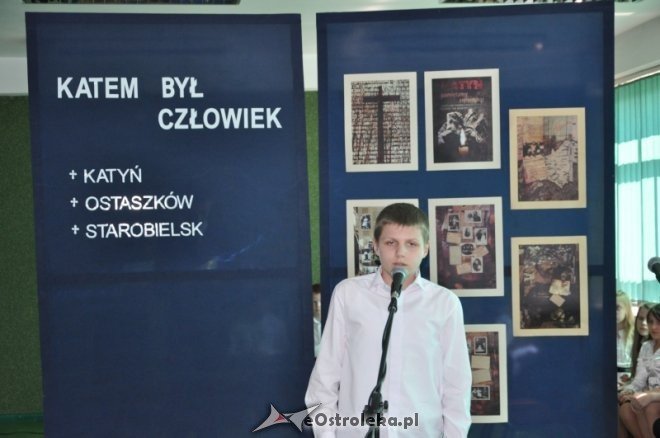 Uczniowie Szkoły Podstawowej nr 10 pamiętają o pomordowanych w Katyniu [18.IV.2012] - zdjęcie #7 - eOstroleka.pl
