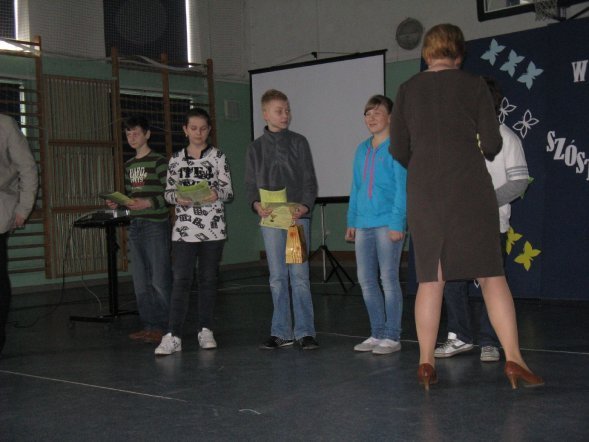 Dzień otwarty w Gimnazjum nr 4 [20.IV.2012]  - zdjęcie #1 - eOstroleka.pl