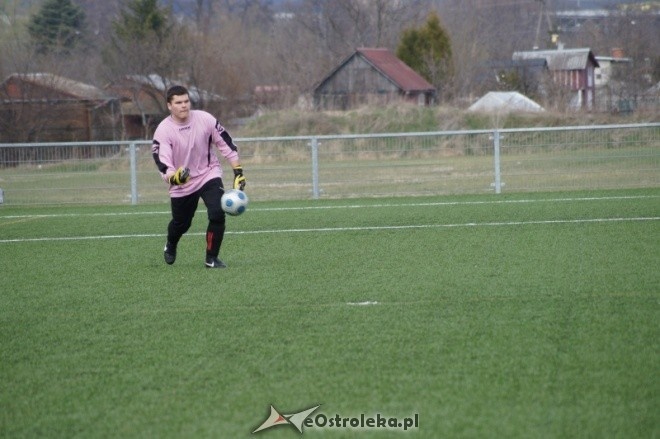 Liga Okręgowa: Korona HiD Ostrołęka - KS CK Troszyn 3:0 [21.04.2012] - zdjęcie #7 - eOstroleka.pl