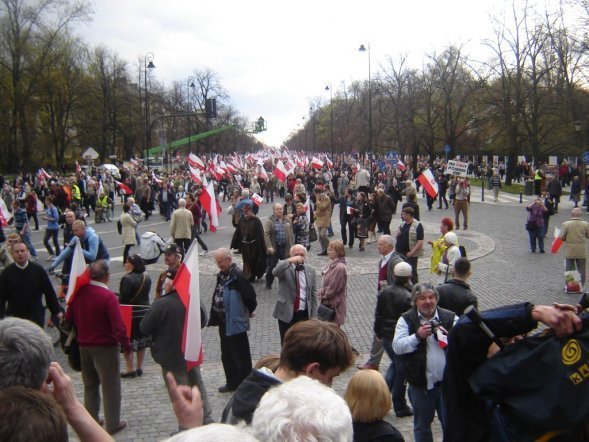 II Ogólnopolski Marsz w Obronie TV Trwam i Wolności Słowa  - zdjęcie #14 - eOstroleka.pl