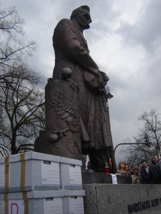 II Ogólnopolski Marsz w Obronie TV Trwam i Wolności Słowa  - zdjęcie #12 - eOstroleka.pl