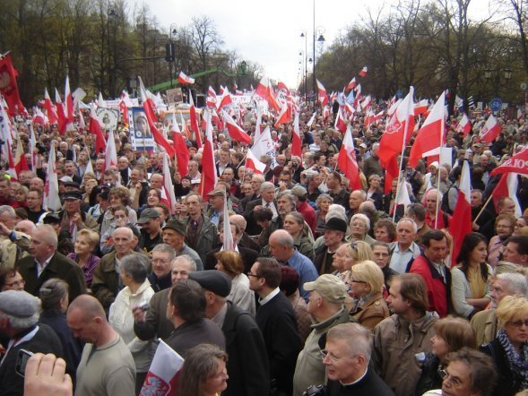 II Ogólnopolski Marsz w Obronie TV Trwam i Wolności Słowa  - zdjęcie #8 - eOstroleka.pl