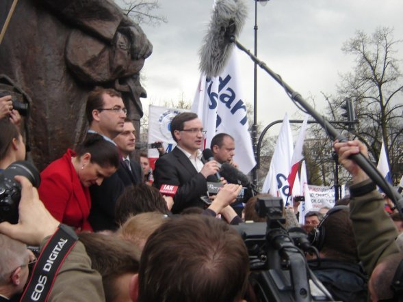 II Ogólnopolski Marsz w Obronie TV Trwam i Wolności Słowa  - zdjęcie #6 - eOstroleka.pl