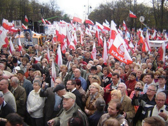 II Ogólnopolski Marsz w Obronie TV Trwam i Wolności Słowa  - zdjęcie #5 - eOstroleka.pl