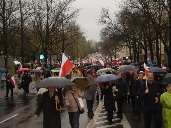 II Ogólnopolski Marsz w Obronie TV Trwam i Wolności Słowa  - zdjęcie #2 - eOstroleka.pl