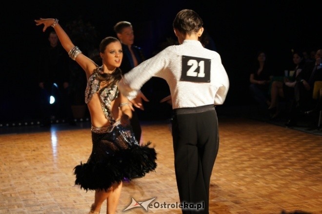 IX Ogólnopolski Turniej Tańca Towarzyskiego o Puchar Prezydenta Miasta Ostrołęki [21.04.2012] - zdjęcie #35 - eOstroleka.pl