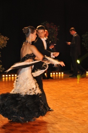 IX Ogólnopolski Turniej Tańca Towarzyskiego o Puchar Prezydenta Miasta Ostrołęki [21.04.2012] - zdjęcie #22 - eOstroleka.pl