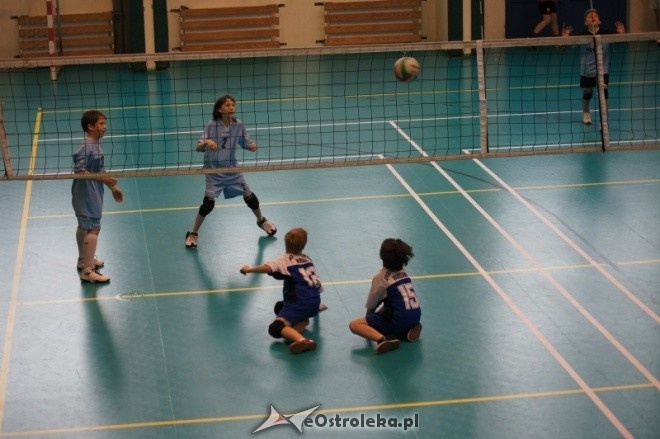Turniej Minisiatkówki Kinder + Sport [22.04.2012] - zdjęcie #50 - eOstroleka.pl