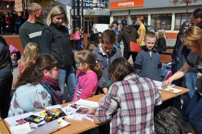 Dzień Ziemi 2012 w Ostrołęce [22.IV.2012] - zdjęcie #1 - eOstroleka.pl