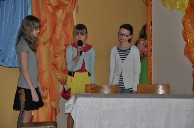 Uroczystość rozdania nagród zwycięzcom IV konkursu Reach for the sky w SP6 [25.IV.2012] - zdjęcie #7 - eOstroleka.pl