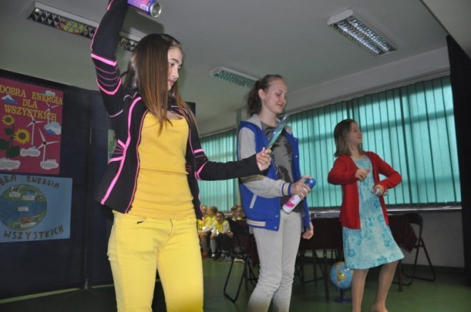 Obchody dnia ziemi w SP10 [26.IV.2012] - zdjęcie #8 - eOstroleka.pl
