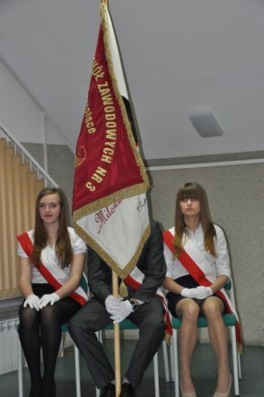 Zakończenia roku szkolnego ostrołęckich maturzystów [27.IV.2012] - zdjęcie #36 - eOstroleka.pl