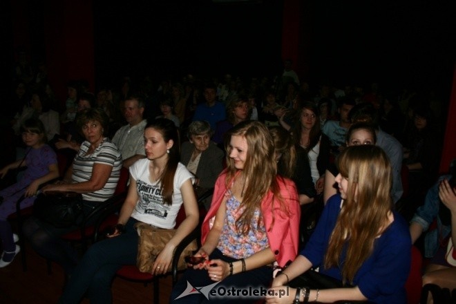 Śpij moje miasto - Koncert Izabelii Perczyńskiej w klubie Oczko [27.IV.2012] - zdjęcie #12 - eOstroleka.pl