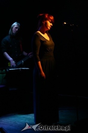 Śpij moje miasto - Koncert Izabelii Perczyńskiej w klubie Oczko [27.IV.2012] - zdjęcie #4 - eOstroleka.pl