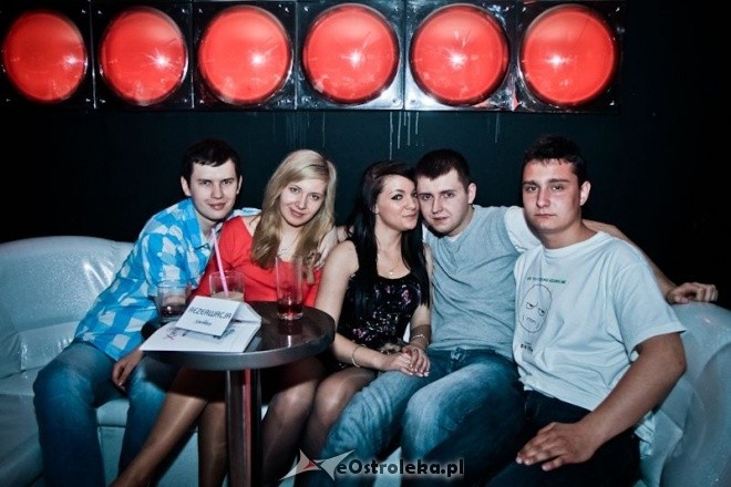 Sobotnia impreza w klubie X-Sensation w Myszyńcu [28.04.2012] - zdjęcie #49 - eOstroleka.pl